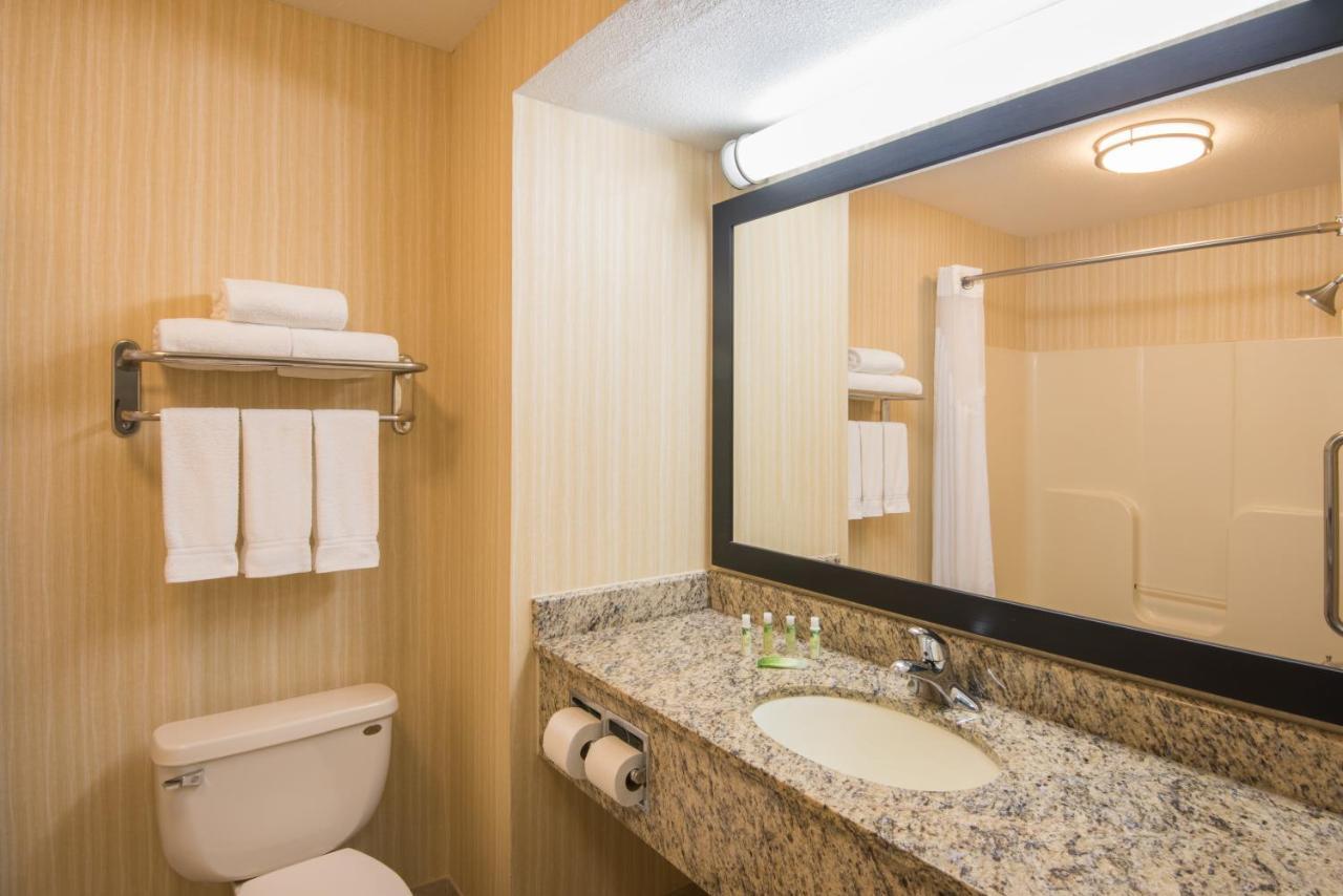 Holiday Inn Express Hotel & Suites Wauseon By Ihg Kültér fotó